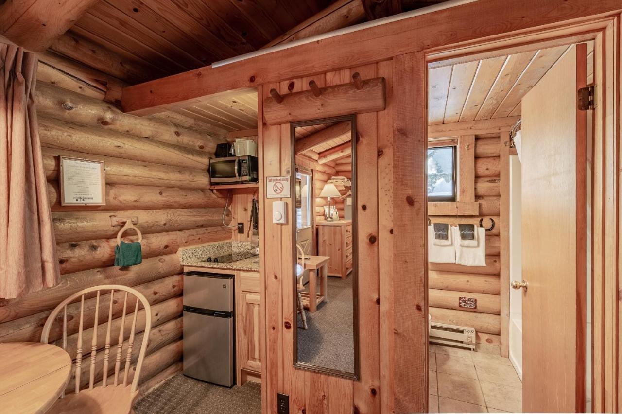Lodge Cowboy Village